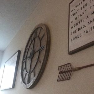 Meet your Posher, Robert